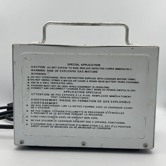 Schauer 24 Volt 5 Amp Automatic Battery Charger - Model 0635-14 - Vintage Rare - Picture 9 of 11